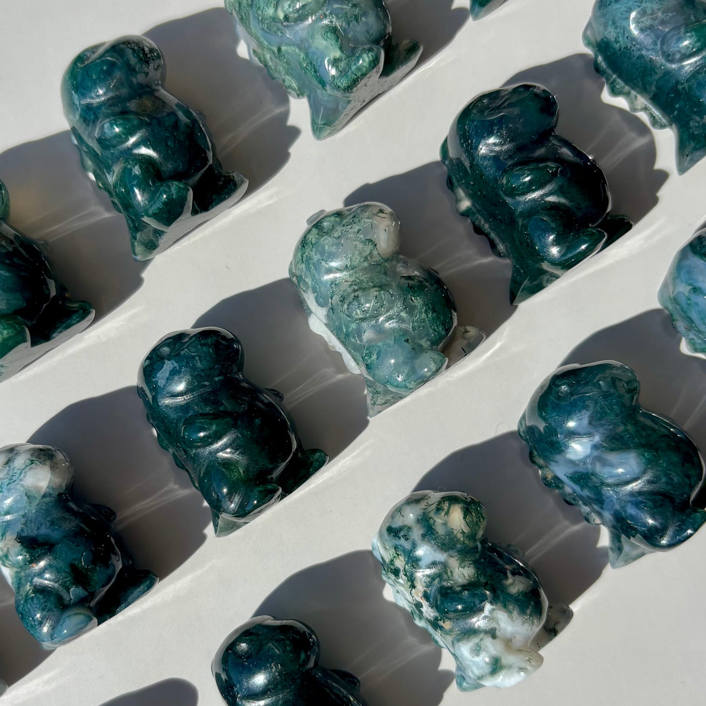 MOSS AGATE CHUBBY DINO