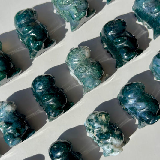 MOSS AGATE CHUBBY DINO
