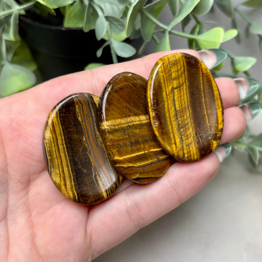 TIGERS EYE WORRYSTONE