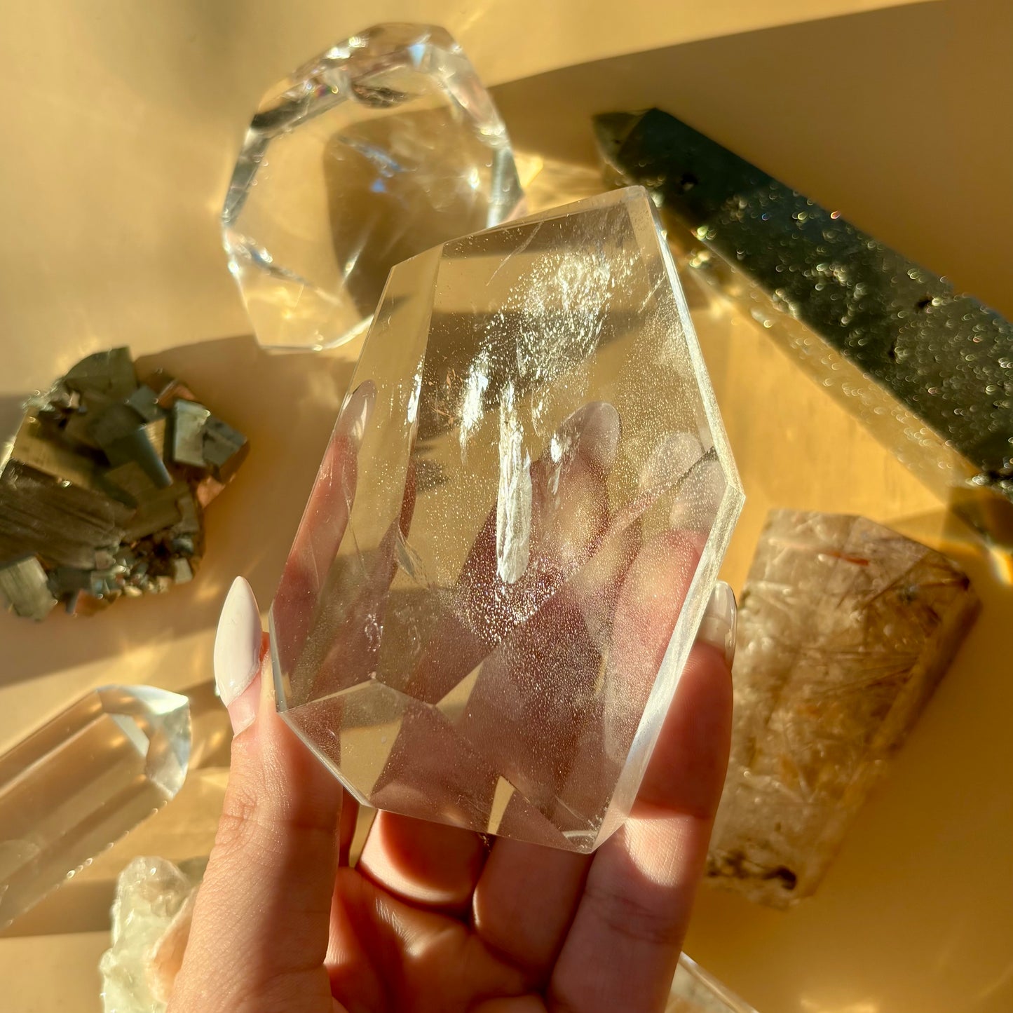 CLEAR QUARTZ FREEFORMS
