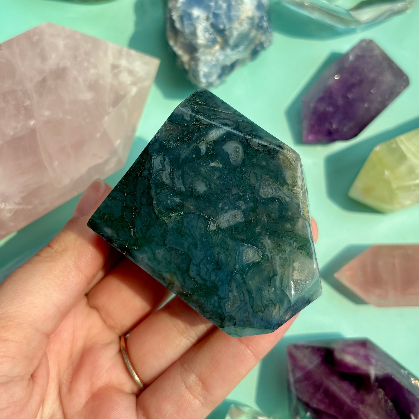 MOSS AGATE GUSHERS