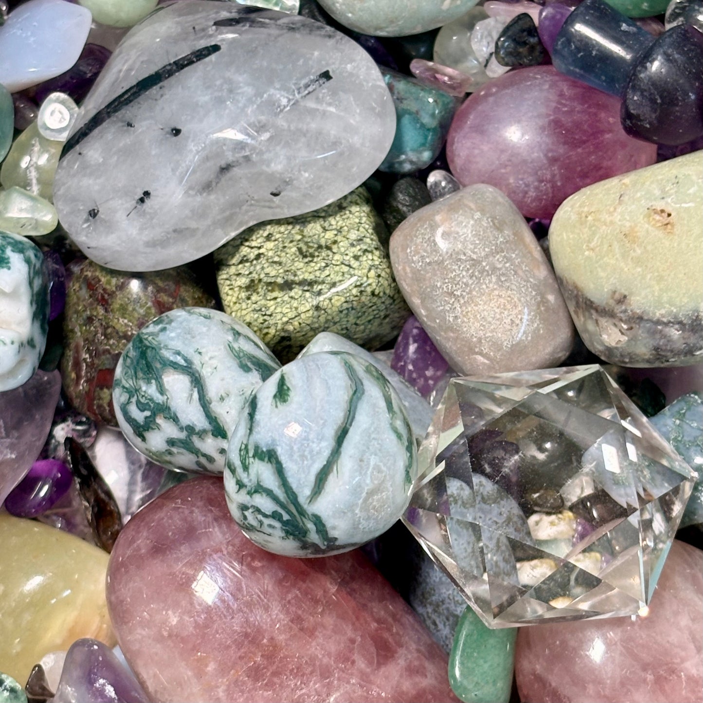 WITCHES BREW CONFETTI