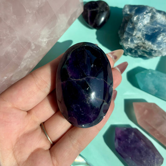 AMETHYST PALMSTONES