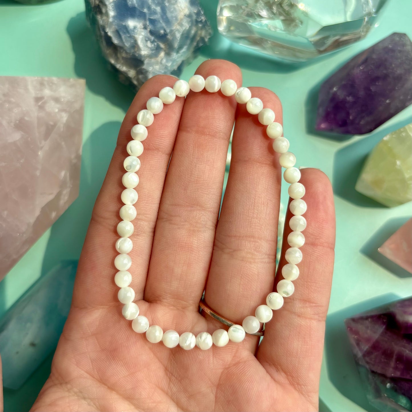 MOTHER OF PEARL BRACELET