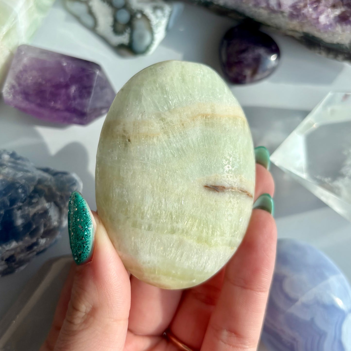 PISTACHIO CALCITE PALMSTONE
