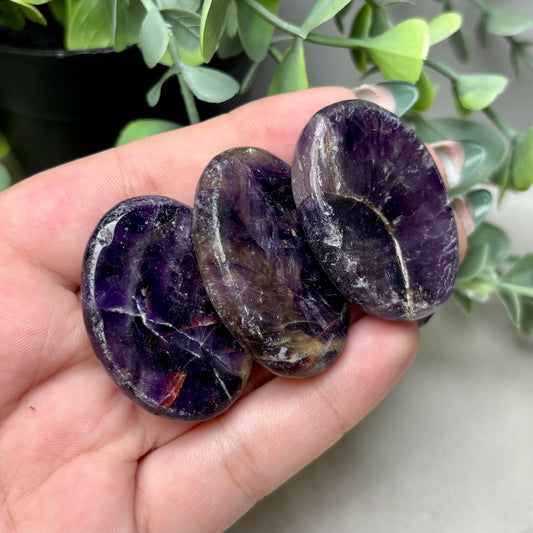 AMETHYST WORRYSTONE