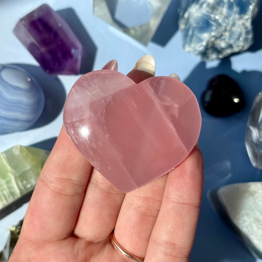 ROSE QUARTZ HEART