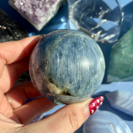 BLUE KYANITE SPHERES