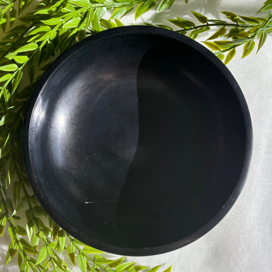 BLACK SOAPSTONE BOWL