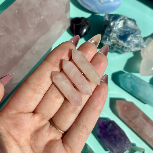 ROSE QUARTZ DOUBLE TERMINATED POINT - MINI