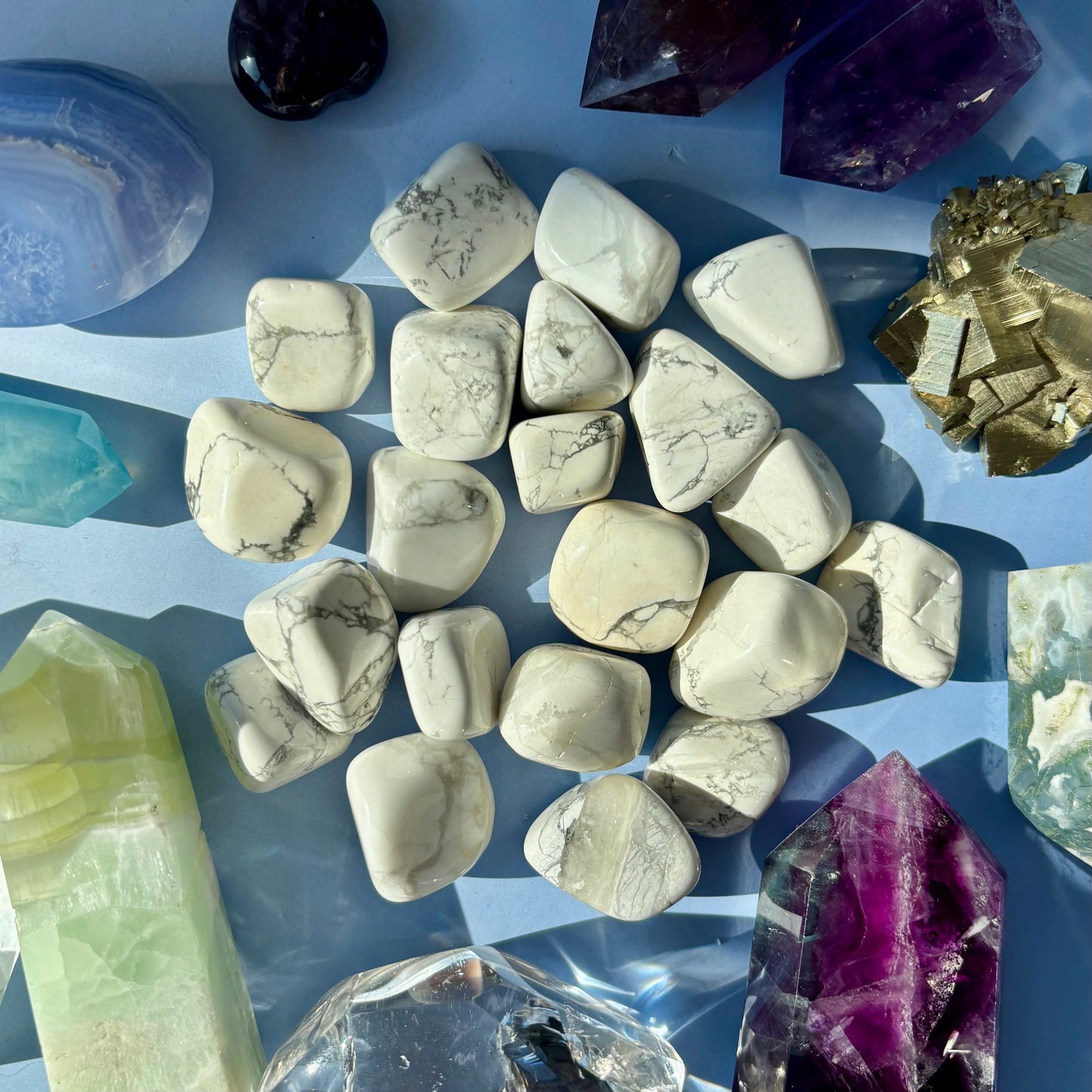 HOWLITE TUMBLE