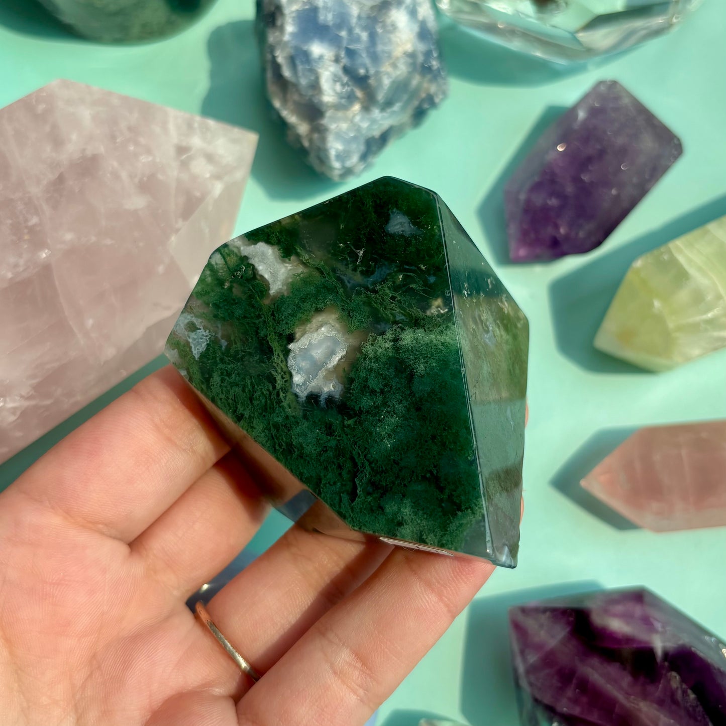 MOSS AGATE GUSHERS