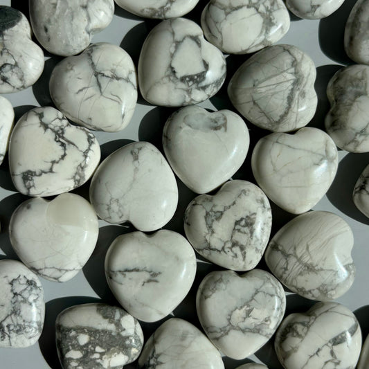 HOWLITE HEART