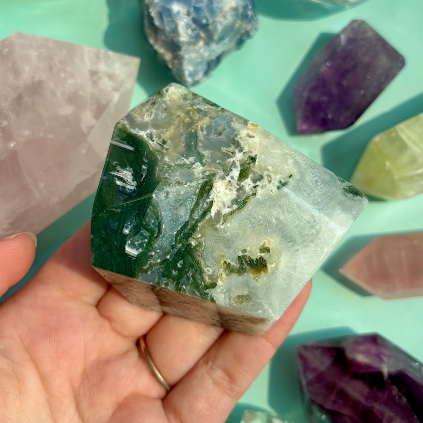 MOSS AGATE GUSHERS