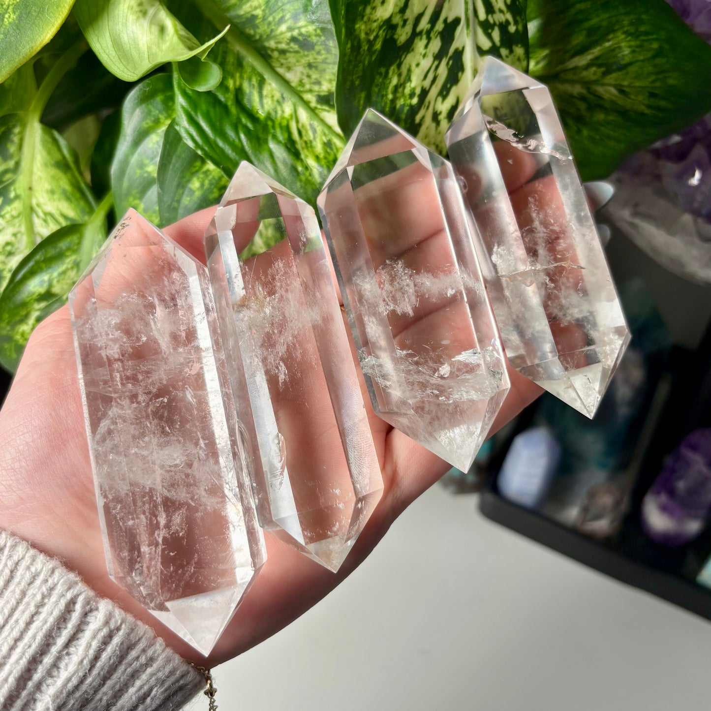 CLEAR QUARTZ DOUBLE TERMINATED POINTS