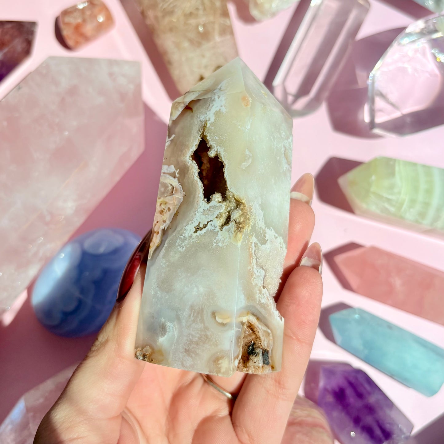 FLOWER AGATE TOWERS