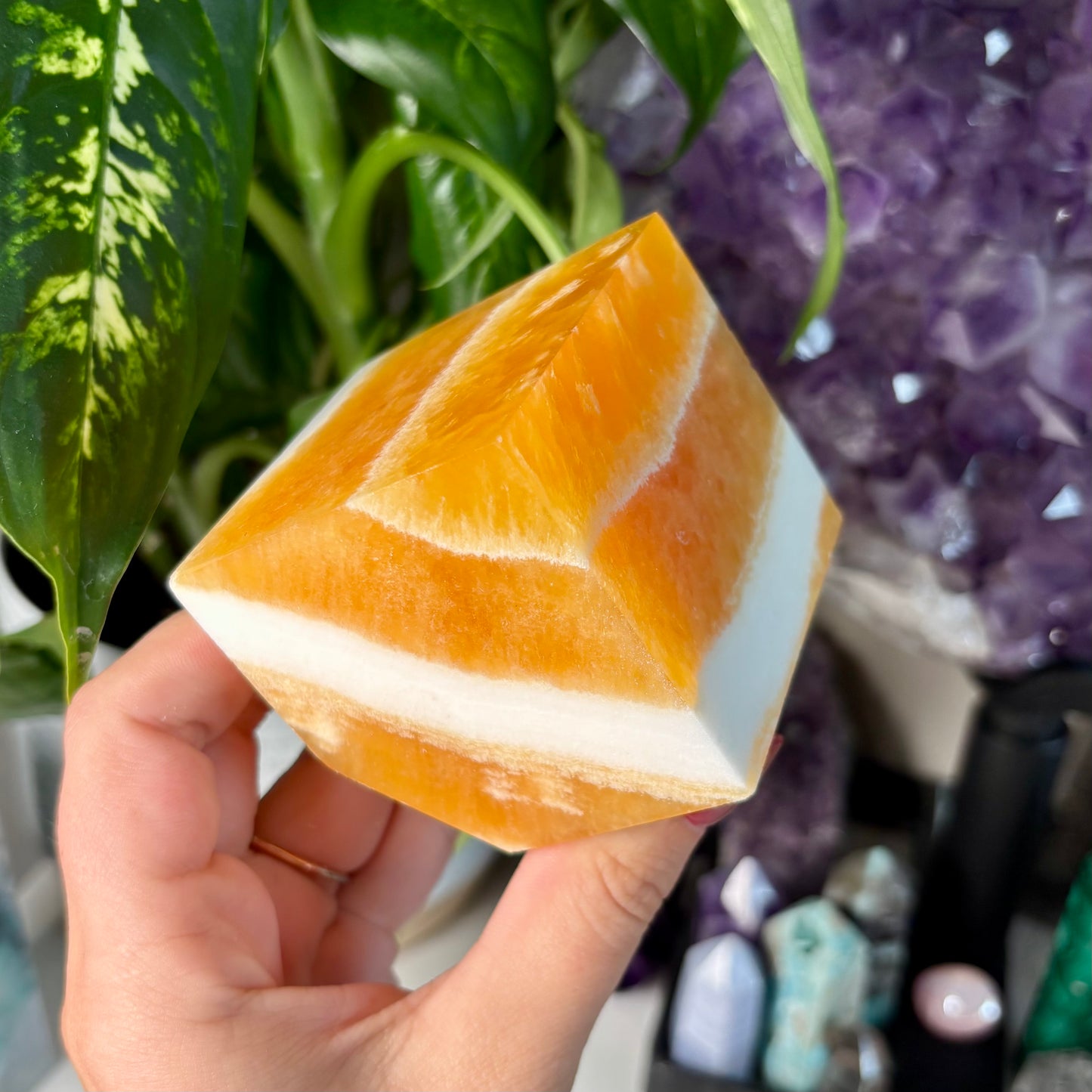 ORANGE CALCITE CUBES