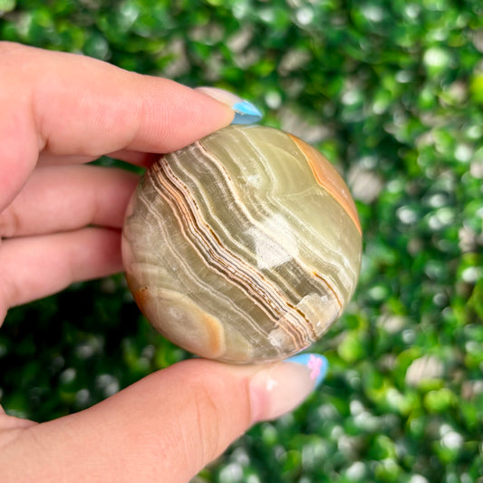 GREEN ONYX SPHERE