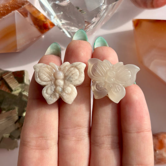 FLOWER AGATE BUTTERFLY