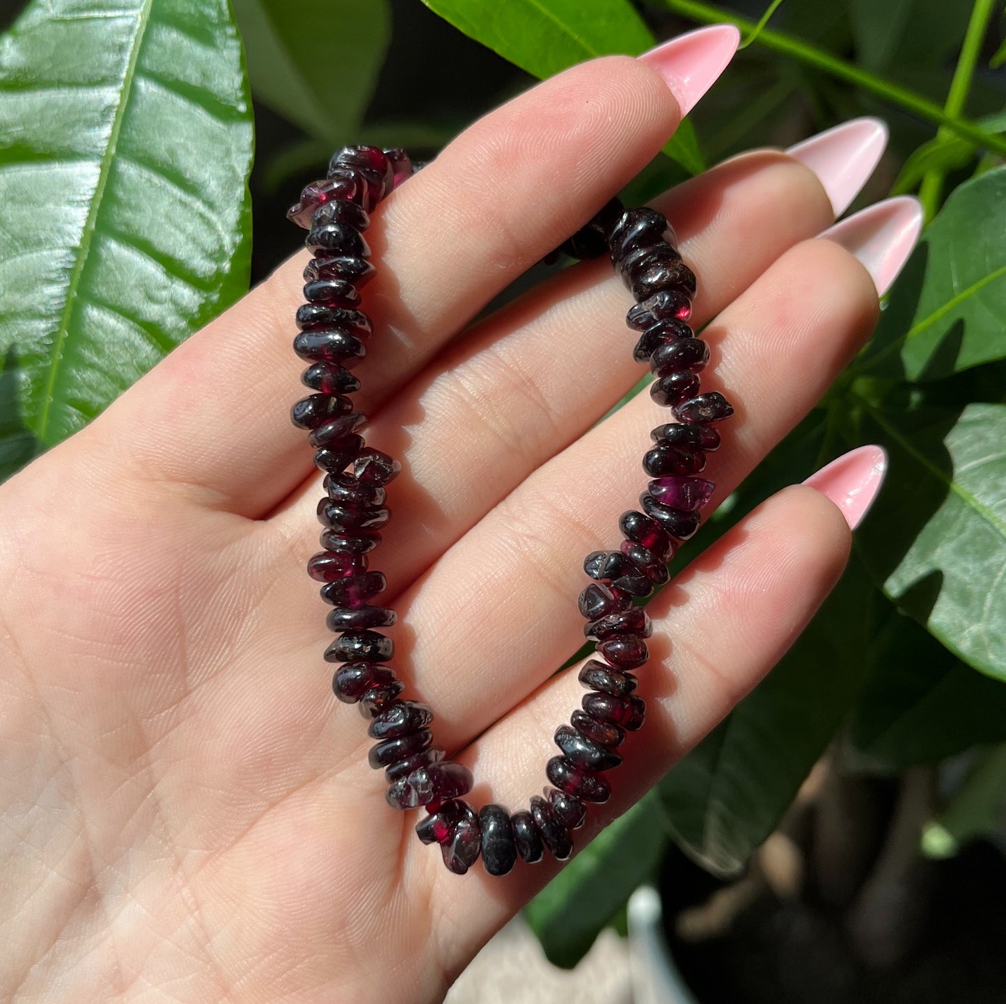 GARNET CHIP BRACELET 🥀